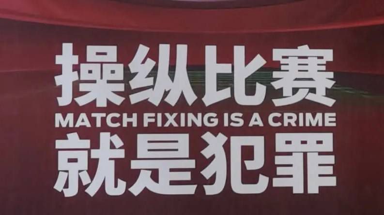 现年22岁的格林伍德本赛季租借效力于赫塔费，西甲、国王杯共15场斩获5球4助攻，他出色的表现也帮助赫塔费目前排在了联赛第八。